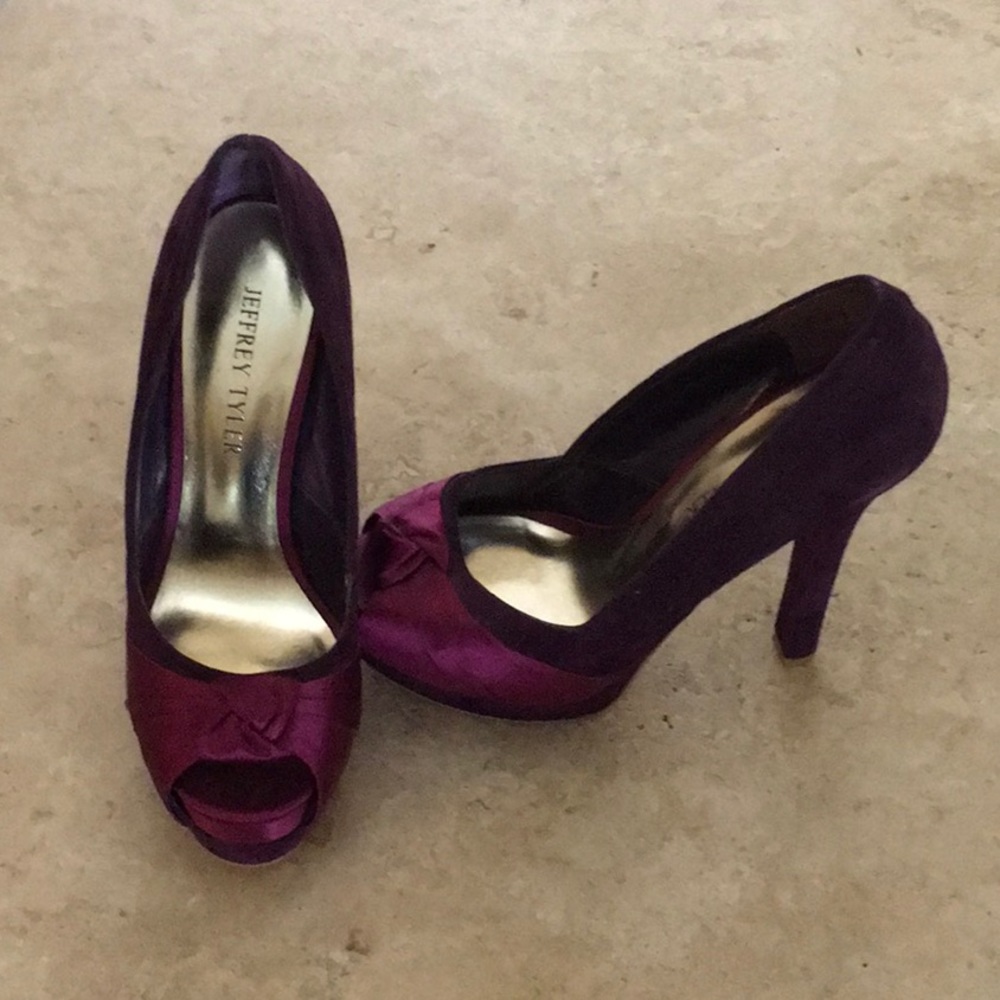 Jeffery Tyler peep toe sandals